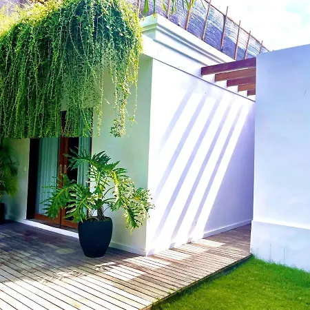 Villa Ilo Magic 250 M2 Great Location In A 750 M2 Land